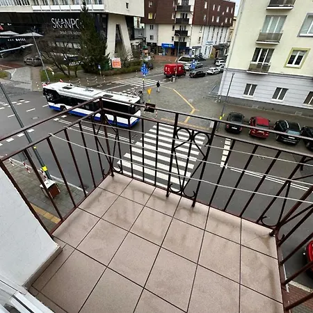 アパート Al-dom Dworcowa 9 コウォブジェク